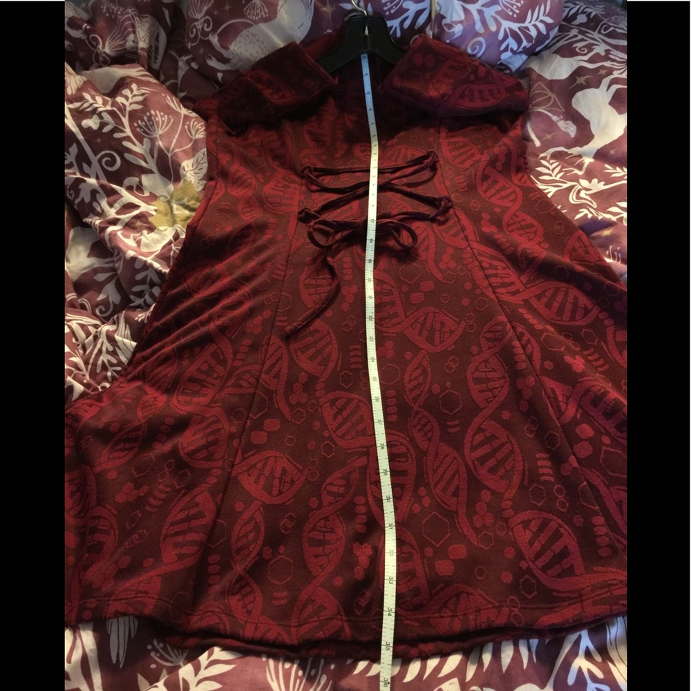 RARE 🌺 Orphan Black scientist fit & flare FIRM - Picture 8 of 8